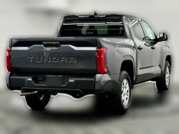 Toyota Tundra 4WD SR CrewMax 5.5' Bed (Natl) 2026