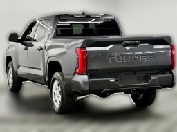 Toyota Tundra 4WD SR CrewMax 5.5' Bed (Natl) 2026