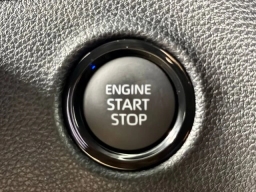 Toyota Tundra 4WD SR CrewMax 5.5' Bed (Natl) 2026