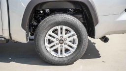 Toyota Tundra 2WD SR5 CrewMax 5.5' Bed (Natl) 2026