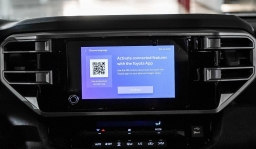 Toyota Tundra 2WD SR5 CrewMax 5.5' Bed (Natl) 2026