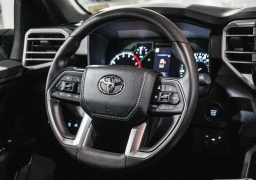 Toyota Tundra 2WD SR5 CrewMax 5.5' Bed (Natl) 2026