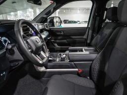 Toyota Tundra 2WD SR5 CrewMax 5.5' Bed (Natl) 2026