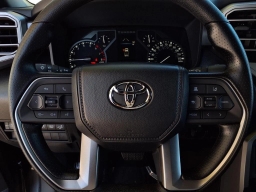 Toyota Tundra 2WD SR5 CrewMax 5.5' Bed (Natl) 2026