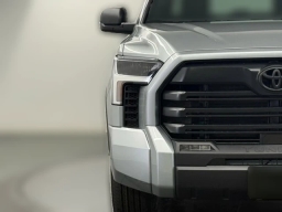 Toyota Tundra 2WD SR5 CrewMax 5.5' Bed (Natl) 2026