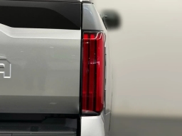 Toyota Tundra 2WD SR5 CrewMax 5.5' Bed (Natl) 2026