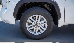 Toyota Tundra 2WD SR5 CrewMax 5.5' Bed (Natl) 2026