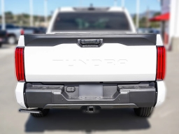 Toyota Tundra 2WD SR5 CrewMax 5.5' Bed (Natl) 2026