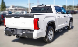 Toyota Tundra 2WD SR5 CrewMax 5.5' Bed (Natl) 2026