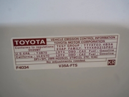 Toyota Tundra 2WD SR5 CrewMax 5.5' Bed (Natl) 2026