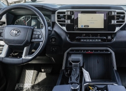 Toyota Tundra 2WD SR5 CrewMax 5.5' Bed (Natl) 2026