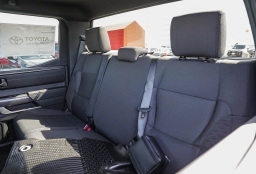 Toyota Tundra 2WD SR5 CrewMax 5.5' Bed (Natl) 2026
