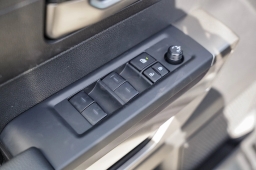 Toyota Tundra 2WD SR5 CrewMax 5.5' Bed (Natl) 2026