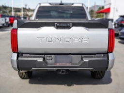 Toyota Tundra 2WD SR5 CrewMax 6.5' Bed (Natl) 2026