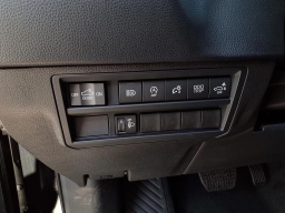 Toyota Tundra 2WD SR5 CrewMax 6.5' Bed (Natl) 2026