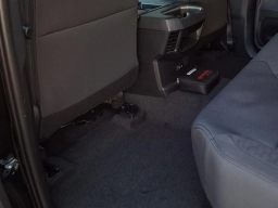 Toyota Tundra 4WD SR5 CrewMax 5.5' Bed (Natl) 2026