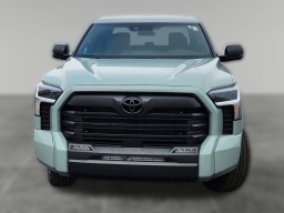 Toyota Tundra 4WD SR5 CrewMax 5.5' Bed (Natl) 2026