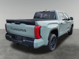Toyota Tundra 4WD SR5 CrewMax 5.5' Bed (Natl) 2026