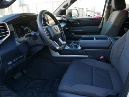 Toyota Tundra 4WD SR5 CrewMax 5.5' Bed (Natl) 2026