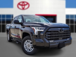 Toyota Tundra 4WD SR5 CrewMax 5.5' Bed (Natl) 2026
