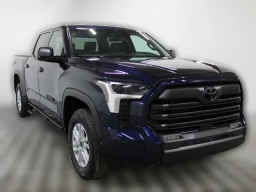 Toyota Tundra 4WD SR5 CrewMax 5.5' Bed (Natl) 2026