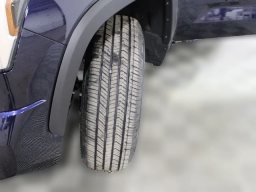 Toyota Tundra 4WD SR5 CrewMax 5.5' Bed (Natl) 2026