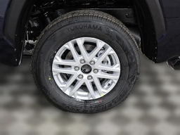 Toyota Tundra 4WD SR5 CrewMax 5.5' Bed (Natl) 2026