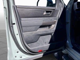 Toyota Tundra 4WD SR5 CrewMax 5.5' Bed (Natl) 2026