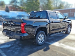 Toyota Tundra 4WD SR5 CrewMax 5.5' Bed (Natl) 2025