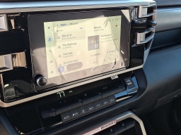 Toyota Tundra 4WD SR5 CrewMax 5.5' Bed (Natl) 2025