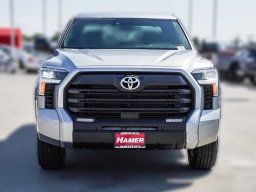 Toyota Tundra 4WD SR5 CrewMax 5.5' Bed (Natl) 2026