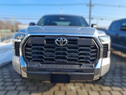Toyota Tundra 4WD SR5 CrewMax 5.5' Bed (Natl) 2026
