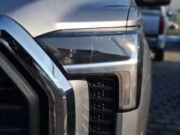 Toyota Tundra 4WD SR5 CrewMax 5.5' Bed (Natl) 2026