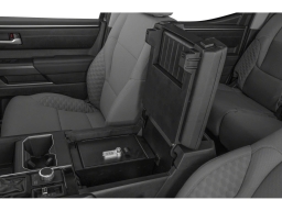 Toyota Tundra 4WD SR5 CrewMax 5.5' Bed (Natl) 2026