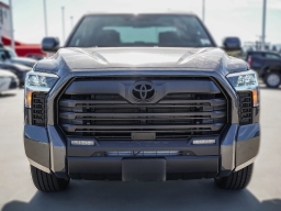 Toyota Tundra 4WD SR5 CrewMax 5.5' Bed (Natl) 2026
