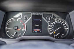 Toyota Tundra 4WD SR5 CrewMax 5.5' Bed (Natl) 2026