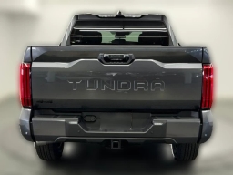 Toyota Tundra 4WD SR5 CrewMax 5.5' Bed (Natl) 2026