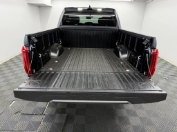 Toyota Tundra 4WD SR5 CrewMax 5.5' Bed (Natl) 2026