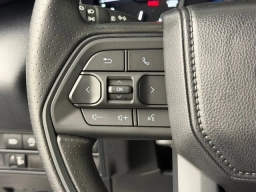 Toyota Tundra 4WD SR5 CrewMax 5.5' Bed (Natl) 2026