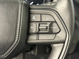 Toyota Tundra 4WD SR5 CrewMax 5.5' Bed (Natl) 2026
