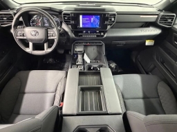 Toyota Tundra 4WD SR5 CrewMax 5.5' Bed (Natl) 2026