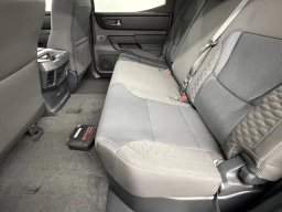 Toyota Tundra 4WD SR5 CrewMax 5.5' Bed (Natl) 2026