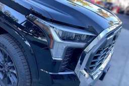 Toyota Tundra 4WD 1794 Edition CrewMax 5.5' Bed (Natl) 2026