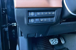 Toyota Tundra 4WD 1794 Edition CrewMax 5.5' Bed (Natl) 2026