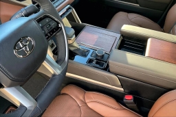 Toyota Tundra 4WD 1794 Edition CrewMax 5.5' Bed (Natl) 2026