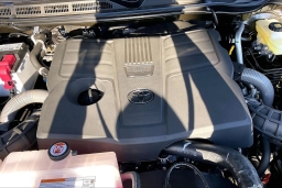 Toyota Tundra 4WD 1794 Edition CrewMax 5.5' Bed (Natl) 2026