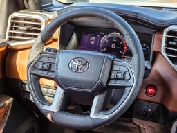 Toyota Tundra 4WD 1794 Edition Hybrid CrewMax 5.5' Bed (Natl) 2026