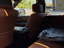 Toyota Tundra 4WD 1794 Edition Hybrid CrewMax 5.5' Bed (Natl) 2026