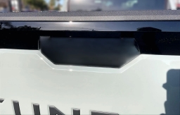 Toyota Tundra 4WD Platinum CrewMax 5.5' Bed (Natl) 2026