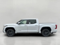 Toyota Tundra 4WD Platinum CrewMax 5.5' Bed (Natl) 2026